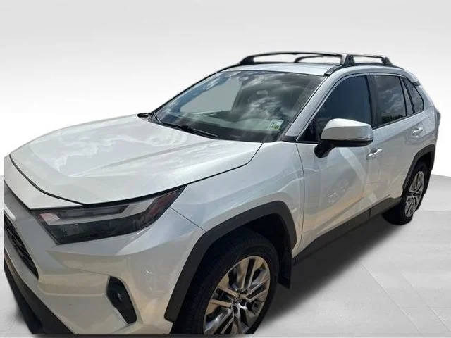 2023 Toyota RAV4 XLE Premium FWD photo