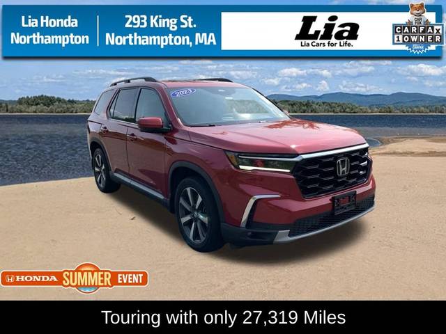 2023 Honda Pilot Touring AWD photo