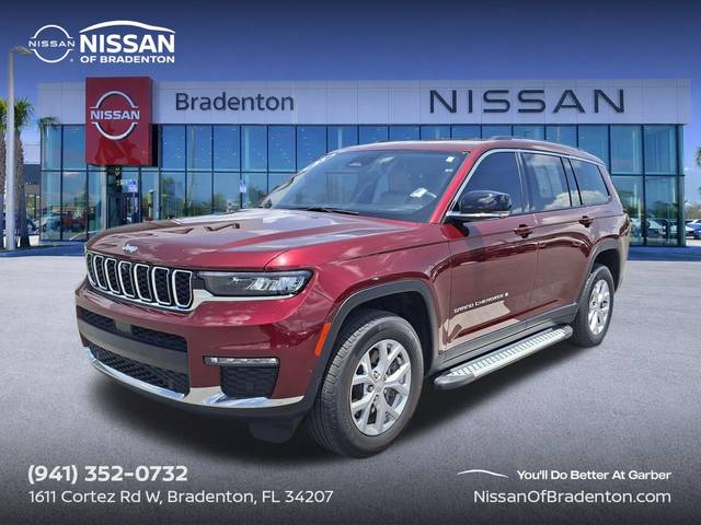2023 Jeep Grand Cherokee L Limited 4WD photo