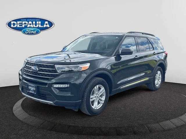 2023 Ford Explorer XLT 4WD photo