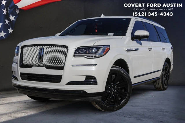 2023 Lincoln Navigator Reserve 4WD photo