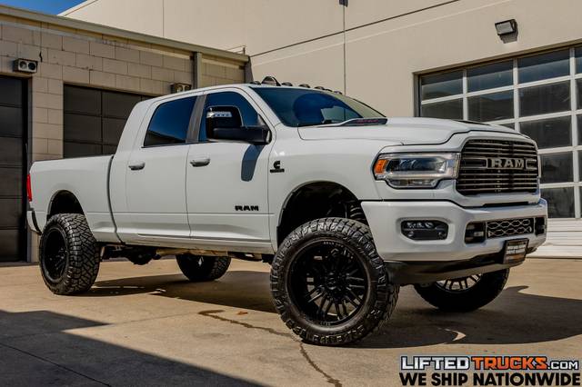 2023 Ram 2500 Laramie 4WD photo