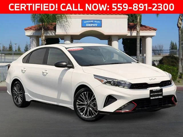 2023 Kia Forte GT-Line FWD photo