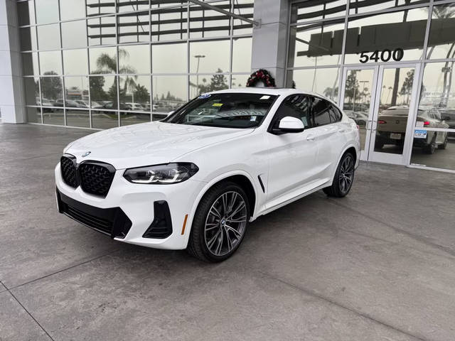 2023 BMW X4 xDrive30i AWD photo