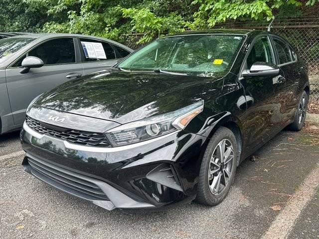 2022 Kia Forte LXS FWD photo