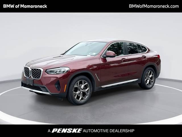 2023 BMW X4 xDrive30i AWD photo
