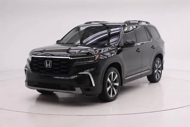 2023 Honda Pilot Elite AWD photo