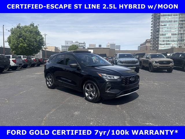 2023 Ford Escape ST-Line FWD photo