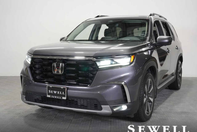 2023 Honda Pilot Elite AWD photo