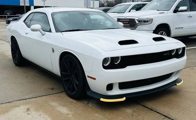 2023 Dodge Challenger SRT Hellcat Jailbreak RWD photo