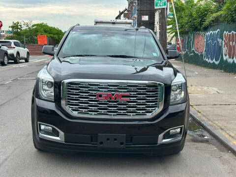 2019 GMC Yukon XL Denali 4WD photo