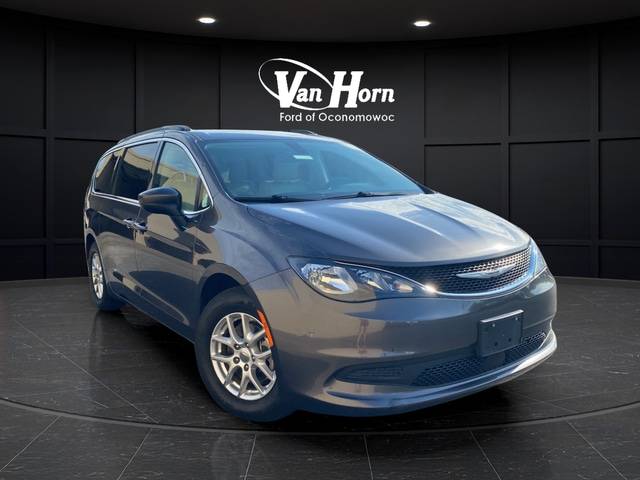 2021 Chrysler Voyager LXi FWD photo