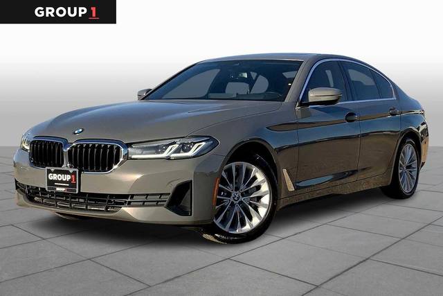 2022 BMW 5 Series 530i xDrive AWD photo