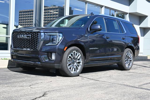 2023 GMC Yukon Denali Ultimate 4WD photo