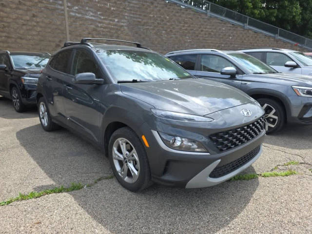 2023 Hyundai Kona SEL AWD photo