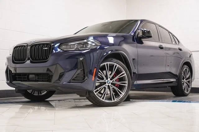 2023 BMW X4 M40i AWD photo