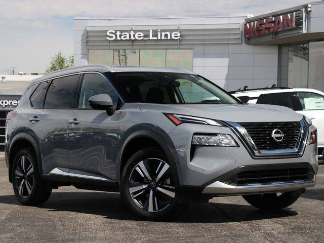 2023 Nissan Rogue Platinum FWD photo