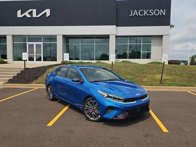 2023 Kia Forte GT FWD photo