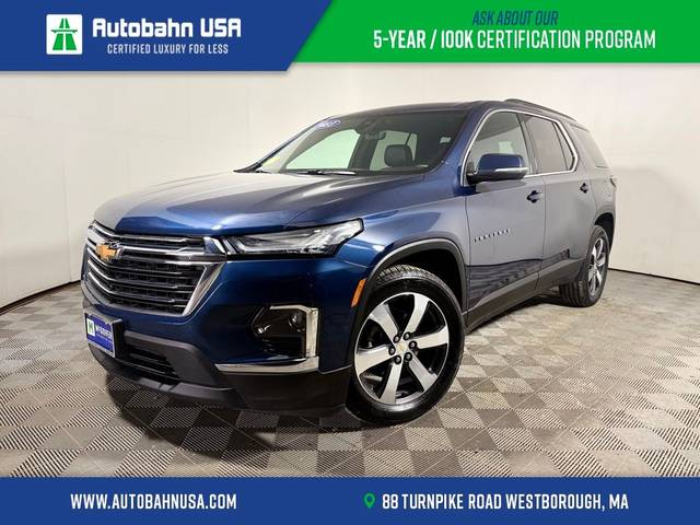 2023 Chevrolet Traverse LT Leather AWD photo