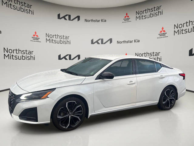 2023 Nissan Altima 2.5 SR FWD photo