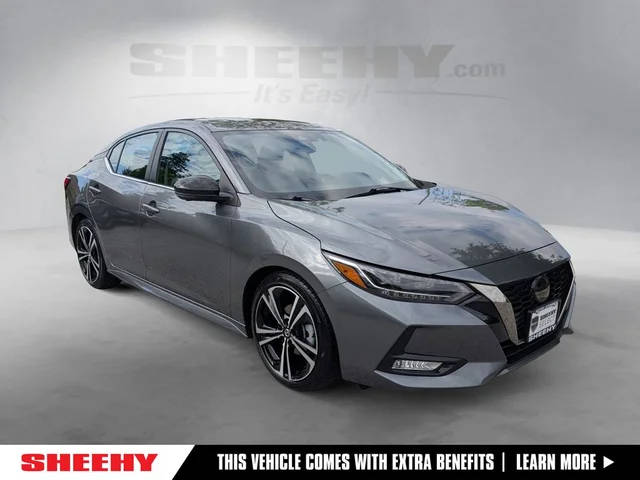 2023 Nissan Sentra SR FWD photo