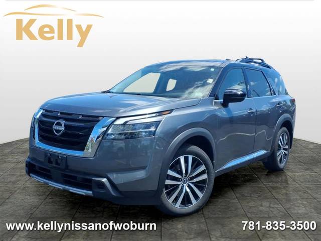 2023 Nissan Pathfinder Platinum 4WD photo