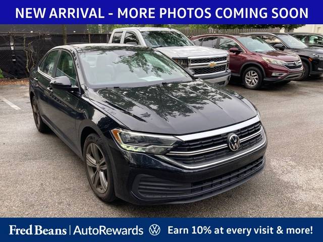 2023 Volkswagen Jetta SE FWD photo