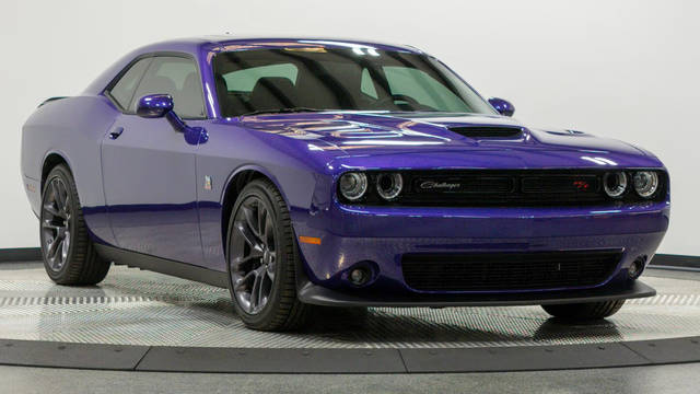 2023 Dodge Challenger R/T Scat Pack RWD photo