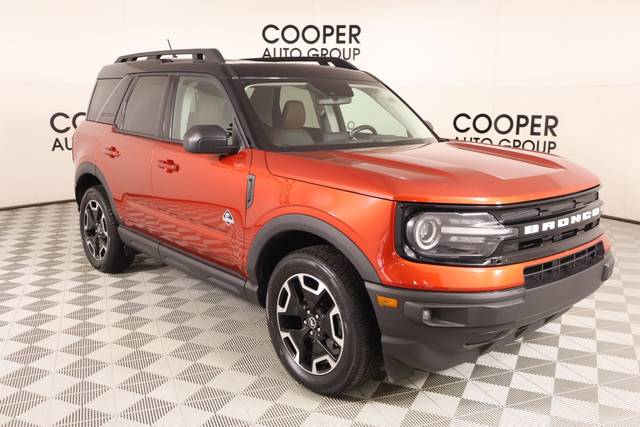 2023 Ford Bronco Sport Outer Banks 4WD photo