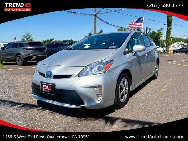 2015 Toyota Prius Four FWD photo