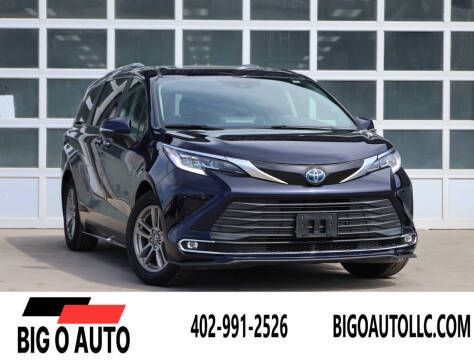 2023 Toyota Sienna Limited AWD photo