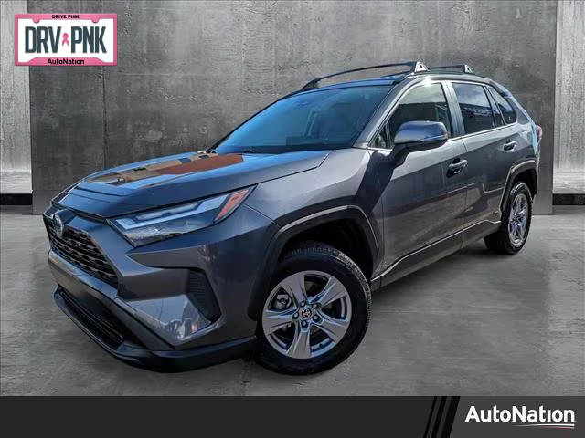 2023 Toyota RAV4 Hybrid XLE AWD photo