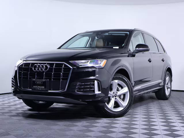 2023 Audi Q7 Premium AWD photo