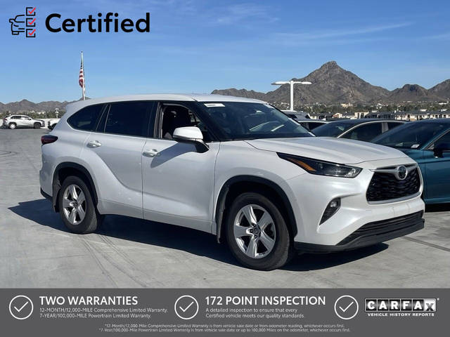 2023 Toyota Highlander LE FWD photo