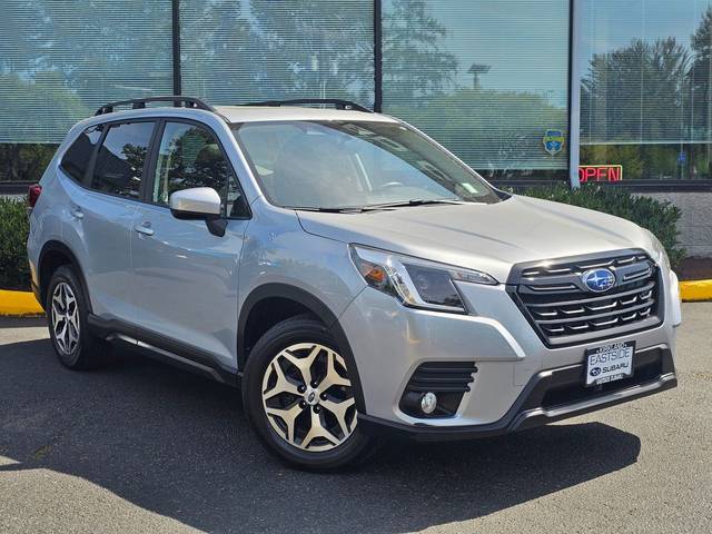 2023 Subaru Forester Premium AWD photo