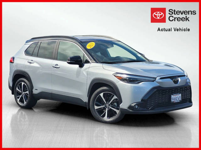 2023 Toyota Corolla Cross Hybrid XSE AWD photo