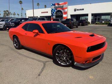 2023 Dodge Challenger R/T Scat Pack RWD photo