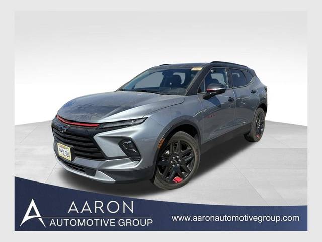 2023 Chevrolet Blazer LT FWD photo