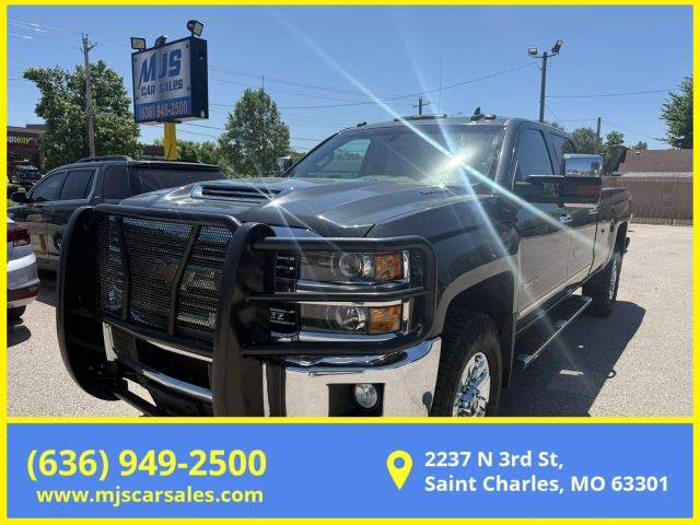 2019 Chevrolet Silverado 2500HD LTZ 4WD photo