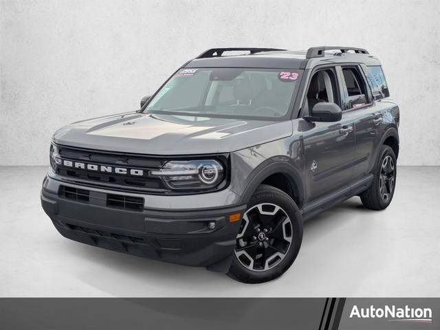 2023 Ford Bronco Sport Outer Banks 4WD photo
