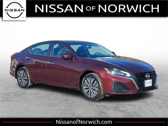 2023 Nissan Altima 2.5 SV AWD photo