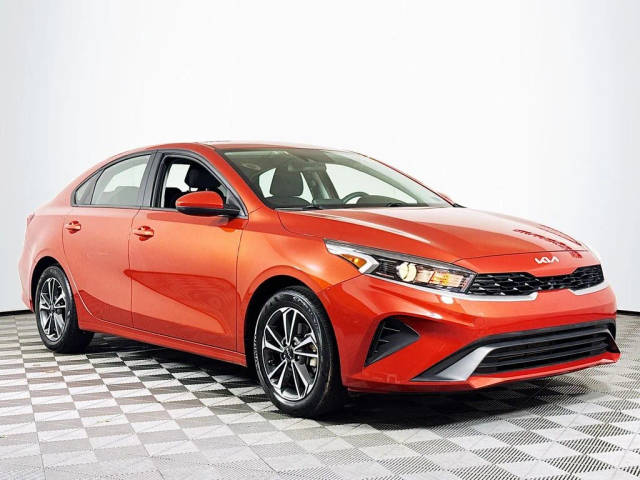 2023 Kia Forte LXS FWD photo