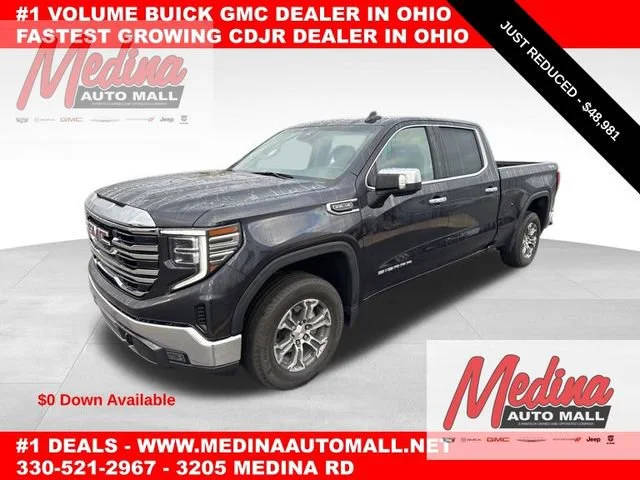 2023 GMC Sierra 1500 SLT 4WD photo