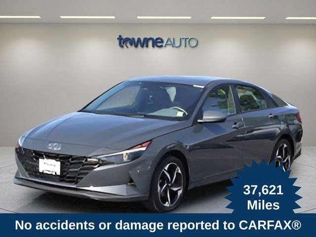 2023 Hyundai Elantra SEL FWD photo