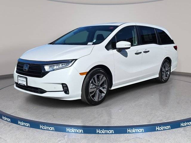 2023 Honda Odyssey Touring FWD photo