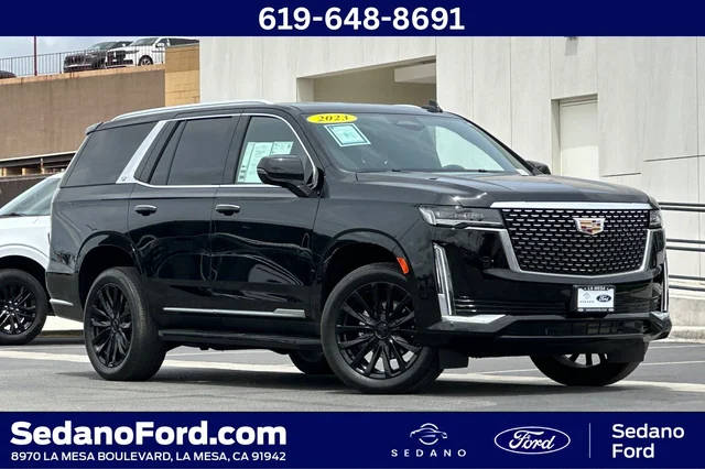2023 Cadillac Escalade 4WD Premium Luxury 4WD photo
