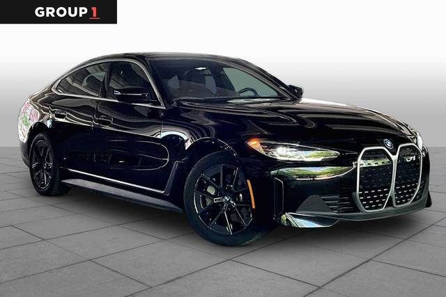 2023 BMW i4 eDrive40 RWD photo