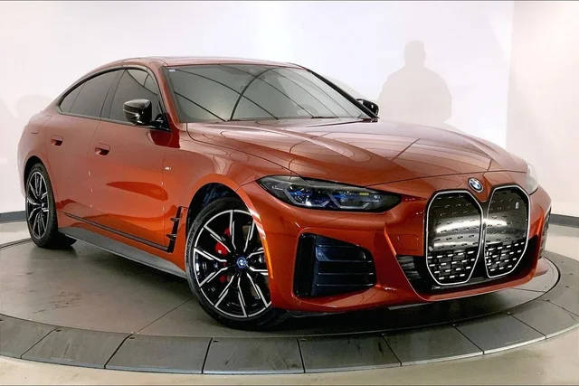 2023 BMW i4 eDrive40 RWD photo