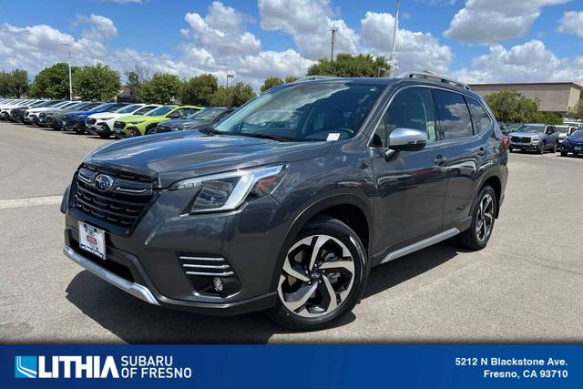 2023 Subaru Forester Touring AWD photo