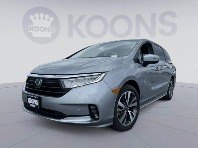 2023 Honda Odyssey Touring FWD photo